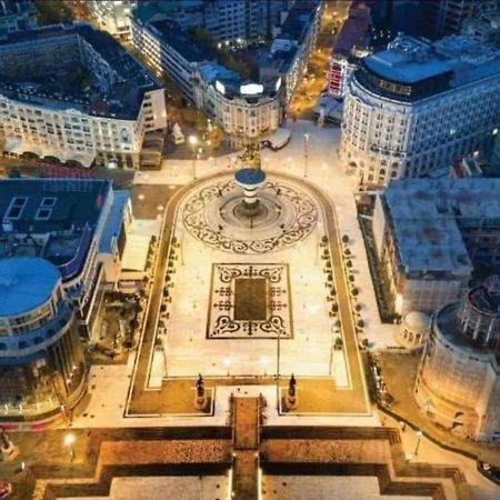 Central Square Apartment Скоп'є Екстер'єр фото